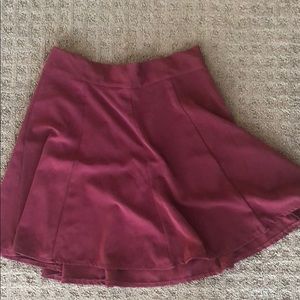Brandy Melville marooon skater skirt